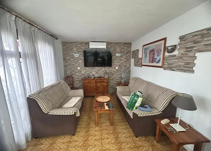 Marinos 76 * Puerto del Carmen (Lanzarote)